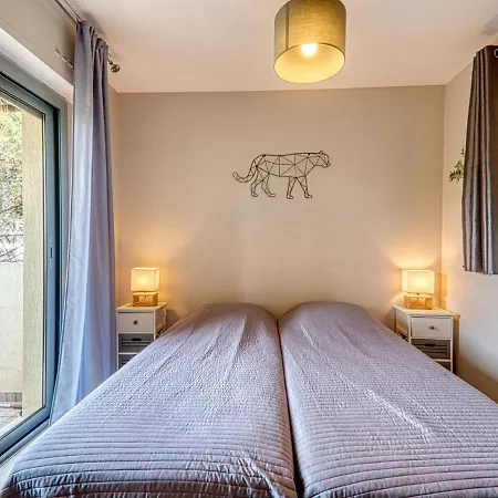 Apartment Les Jardins De Phebus By Interhome *